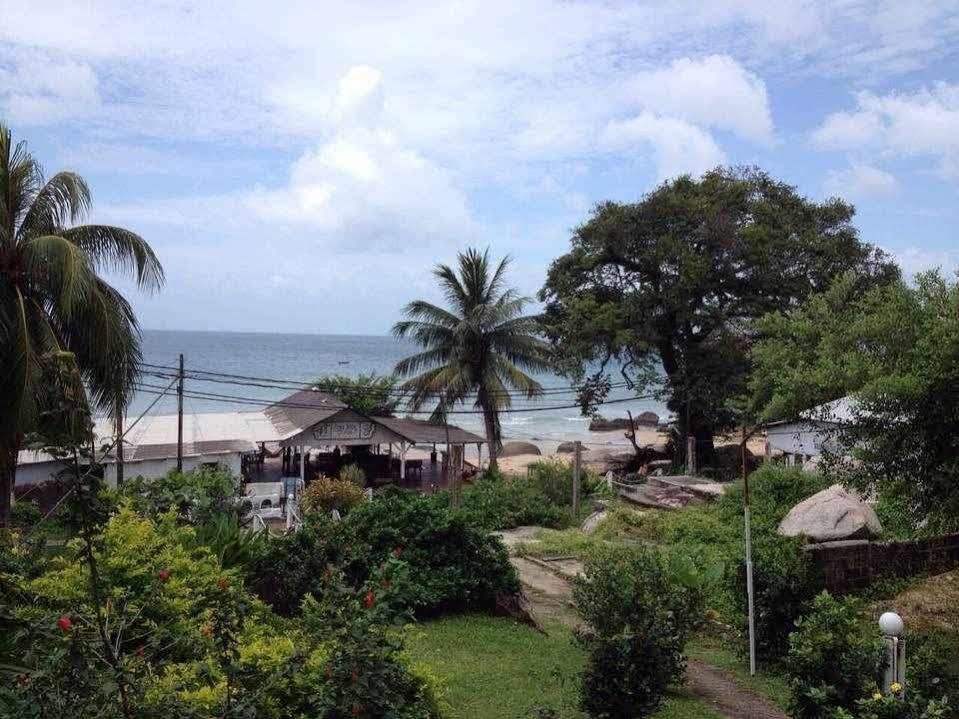 玛丽娜海湾餐厅度假村 Kampung Genting 外观 照片