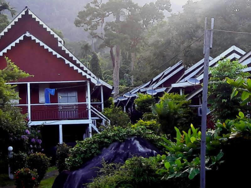 玛丽娜海湾餐厅度假村 Kampung Genting 外观 照片