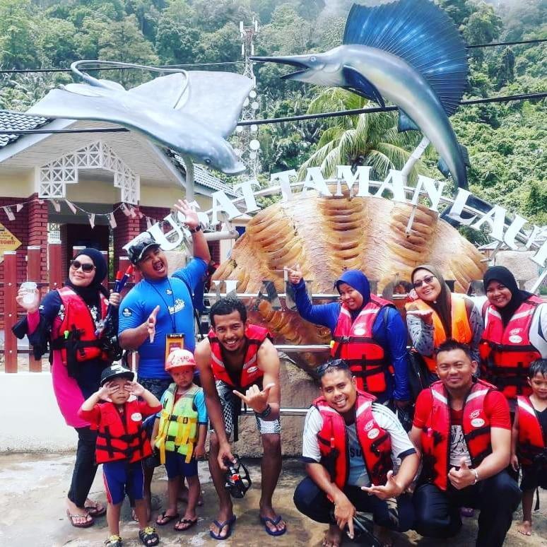 玛丽娜海湾餐厅度假村 Kampung Genting 外观 照片